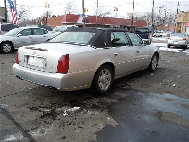 Cadillac Deville 2002 photo 4