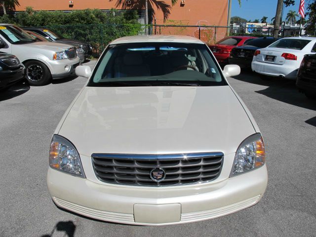 Cadillac Deville 2002 photo 2