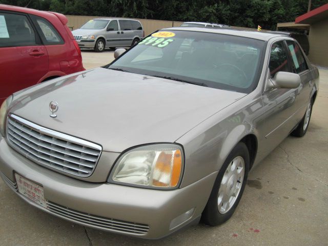 Cadillac Deville 2002 photo 1