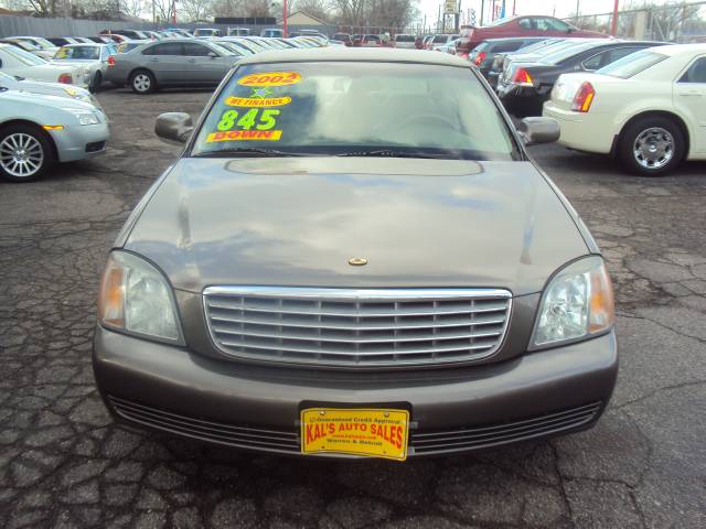 Cadillac Deville Base Sedan