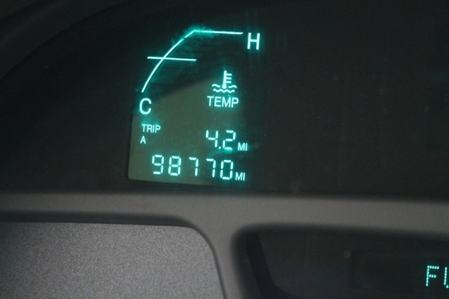 Cadillac Deville 2002 photo 4