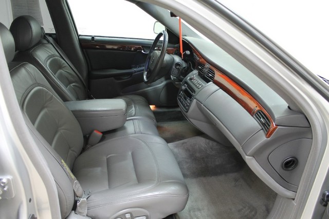Cadillac Deville 2002 photo 5