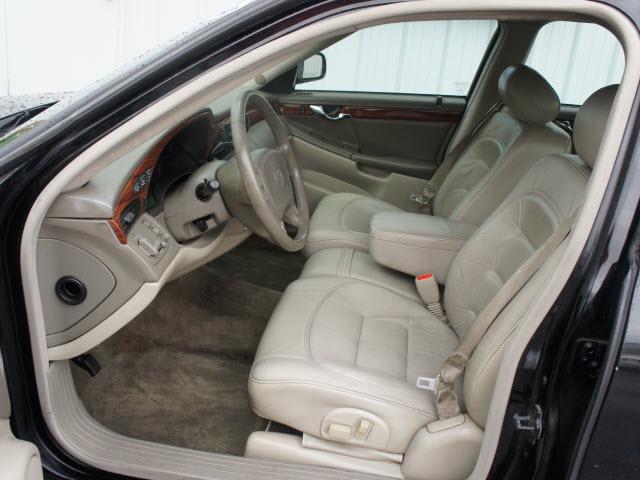 Cadillac Deville 2002 photo 4