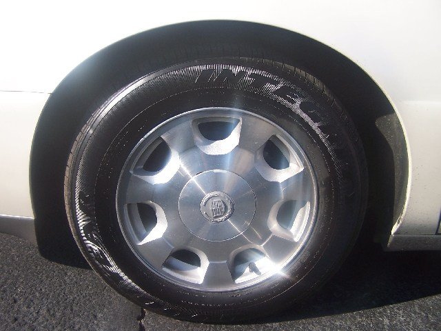 Cadillac Deville 2002 photo 2