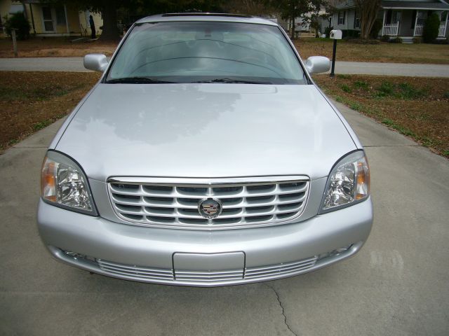 Cadillac Deville 2002 photo 1