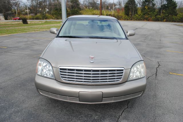 Cadillac Deville 2003 photo 1