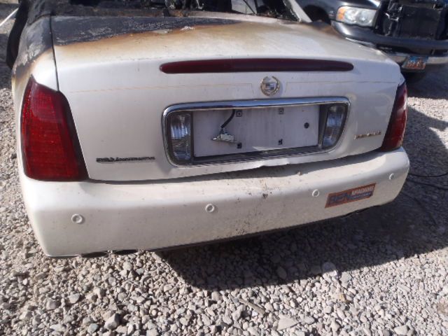 Cadillac Deville 2003 photo 2