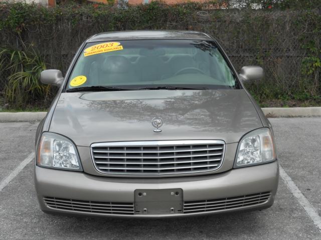 Cadillac Deville 2003 photo 1