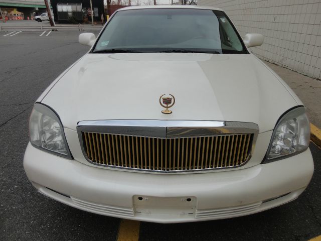 Cadillac Deville 2003 photo 1