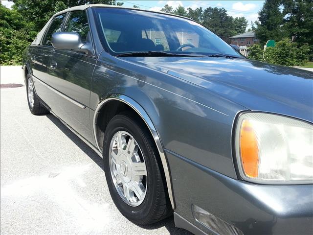 Cadillac Deville 2003 photo 2