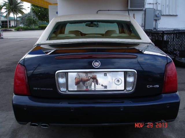 Cadillac Deville 2003 photo 0