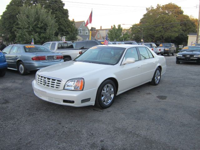 Cadillac Deville 2003 photo 1