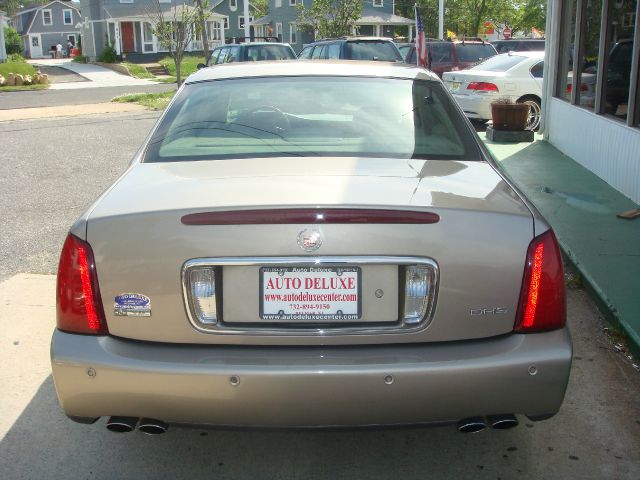 Cadillac Deville 2004 photo 14