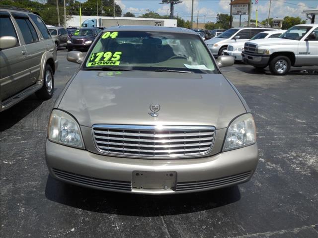 Cadillac Deville 2004 photo 1