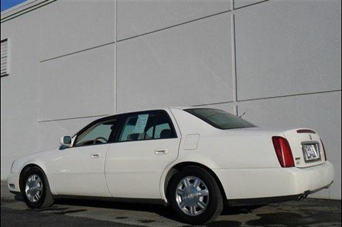 Cadillac Deville 2004 photo 1