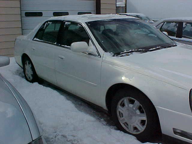 Cadillac Deville 2004 photo 2