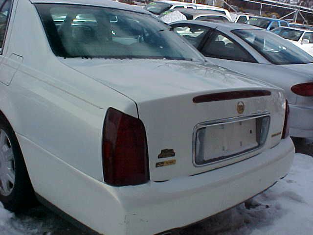 Cadillac Deville 2004 photo 3