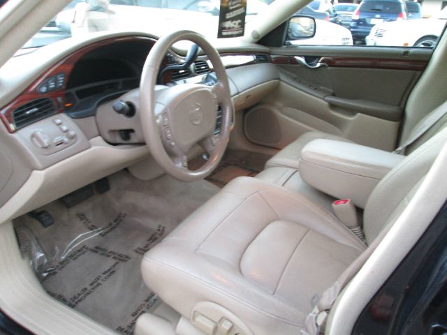 Cadillac Deville 2004 photo 1