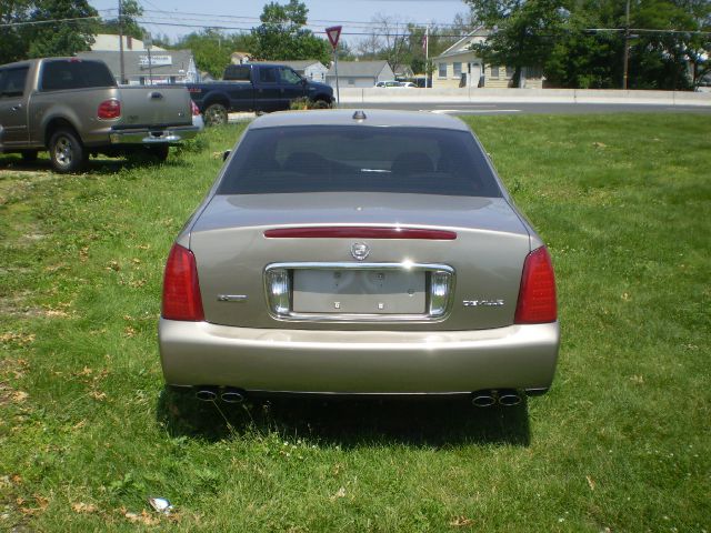 Cadillac Deville 2004 photo 4