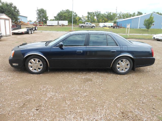 Cadillac Deville 2004 photo 1