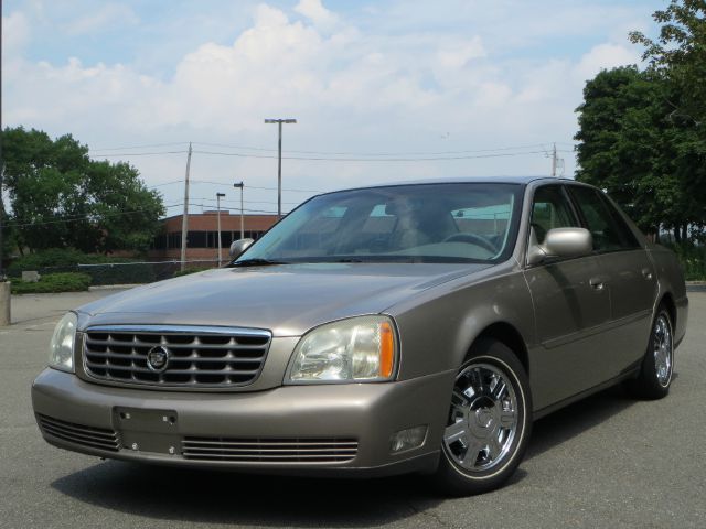 Cadillac Deville 2004 photo 1