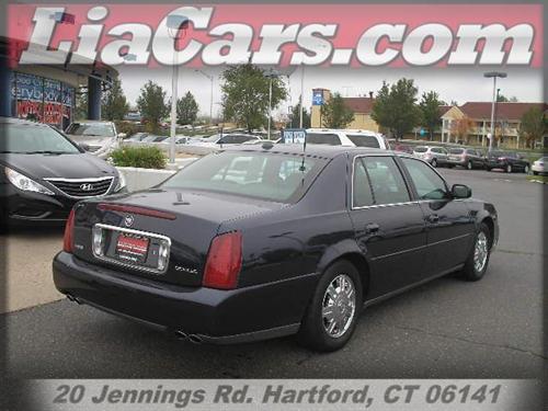 Cadillac Deville 2004 photo 1