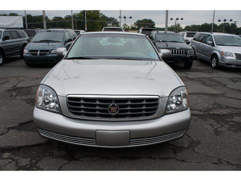 Cadillac Deville 2004 photo 2