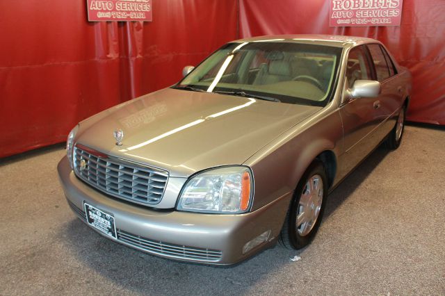Cadillac Deville 2004 photo 1