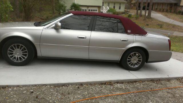 Cadillac Deville 2004 photo 1