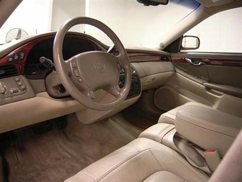 Cadillac Deville 2005 photo 1