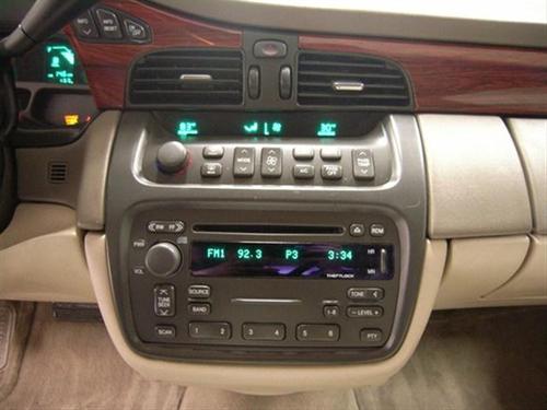 Cadillac Deville 2005 photo 2