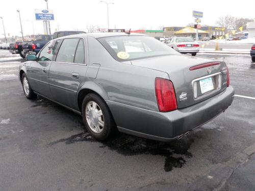 Cadillac Deville 2005 photo 2
