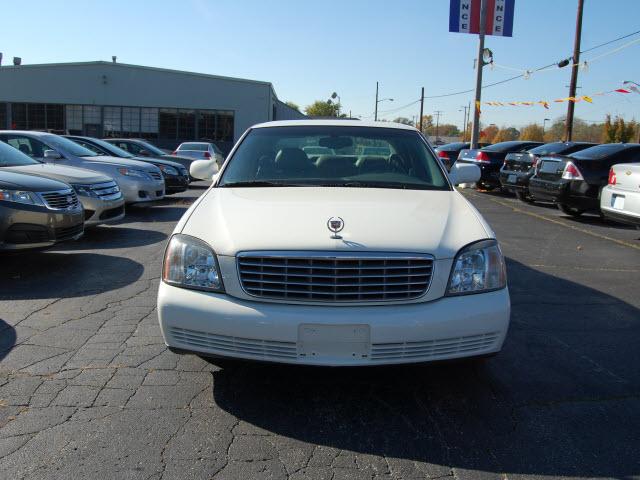 Cadillac Deville 2005 photo 2