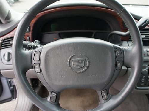 Cadillac Deville 2005 photo 1