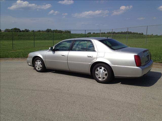 Cadillac Deville 2005 photo 2