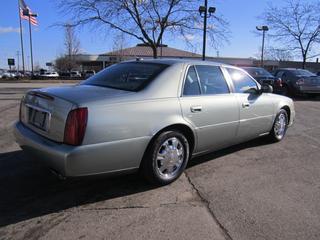 Cadillac Deville 2005 photo 2