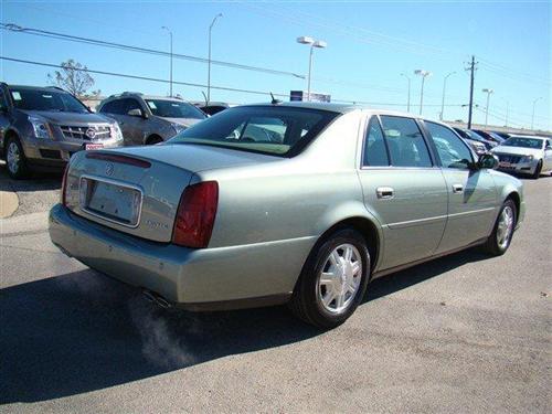 Cadillac Deville 2005 photo 4