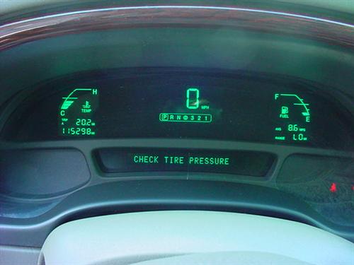 Cadillac Deville 2005 photo 2