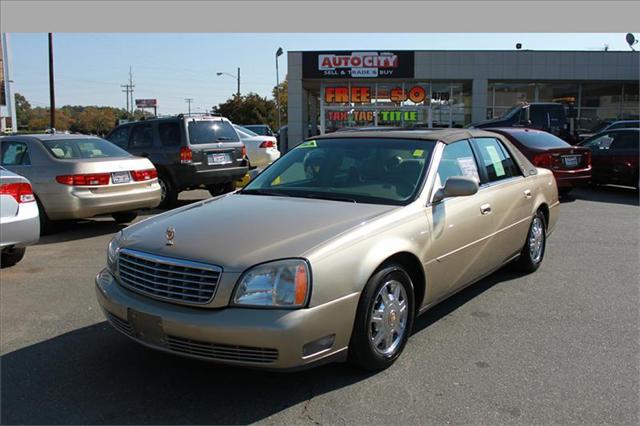 Cadillac Deville Base Sedan
