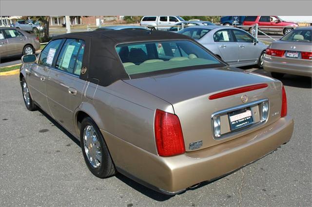 Cadillac Deville 2005 photo 2