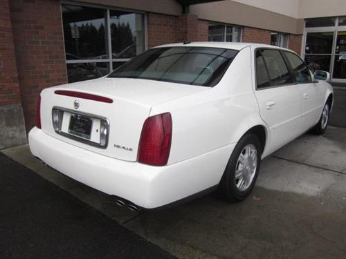 Cadillac Deville 2005 photo 2