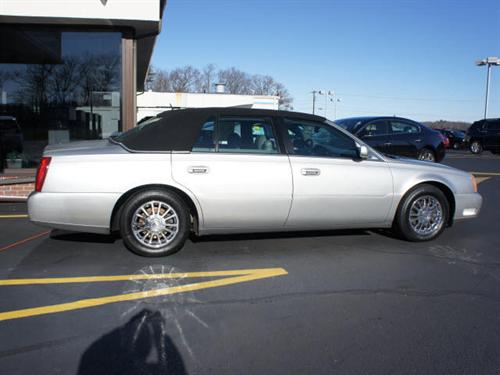 Cadillac Deville 2005 photo 1