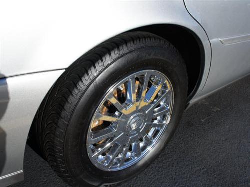 Cadillac Deville 2005 photo 2