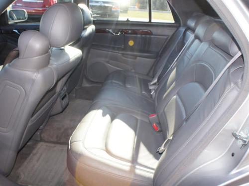 Cadillac Deville 2005 photo 4