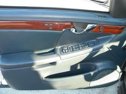 Cadillac Deville 2005 photo 4