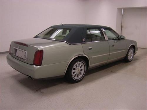 Cadillac Deville 2005 photo 2