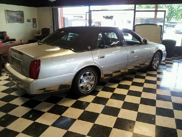 Cadillac Deville 2005 photo 1