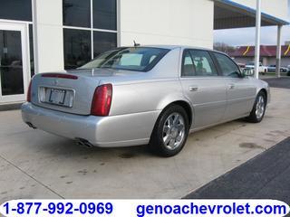 Cadillac Deville 2005 photo 2