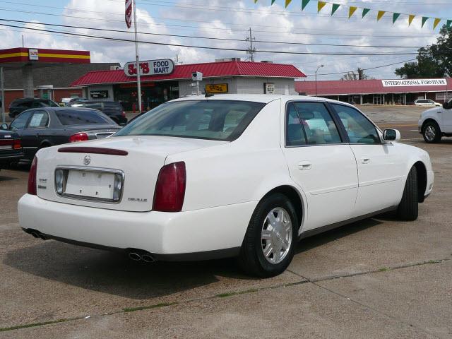 Cadillac Deville 2005 photo 2