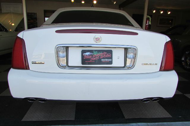 Cadillac Deville 2005 photo 8